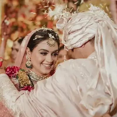https://mediumvioletred-chicken-299305.hostingersite.com/sidharth-and-tanu-wedding-photography-at-villa-noida/