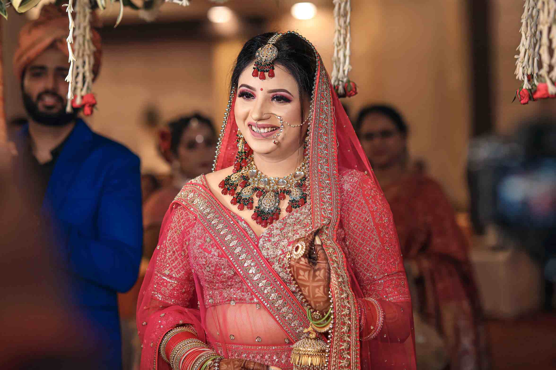 https://mediumvioletred-chicken-299305.hostingersite.com/abhishek-juhi-raddison-blu-ghaziabad/